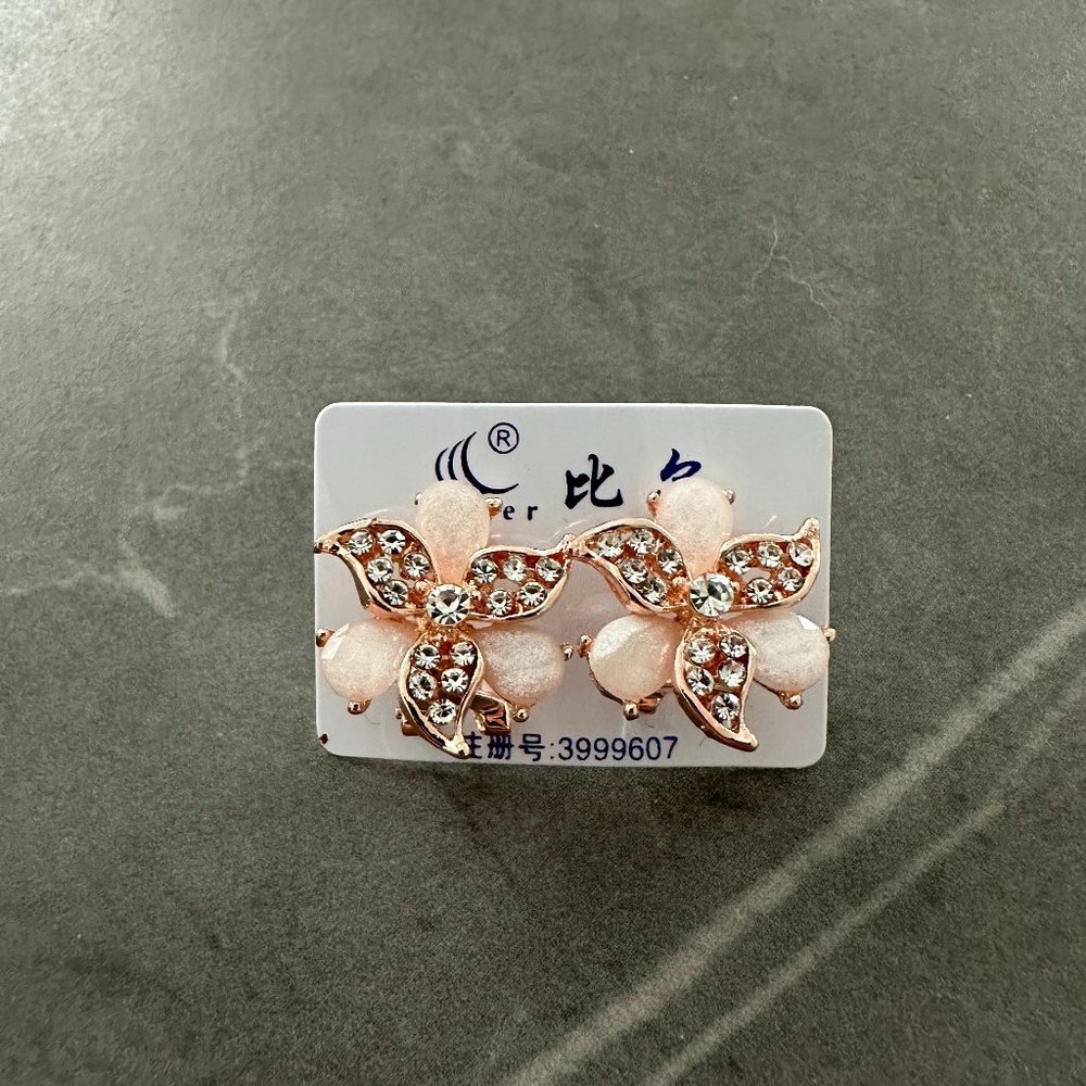 flower earrings